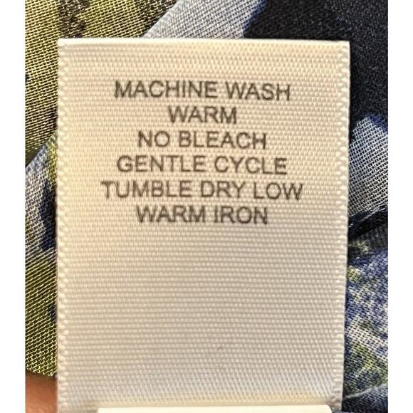 Roz & Ali Animal Print Blouse Top Front Knot Button Up Blue Size L New - Picture 10 of 12